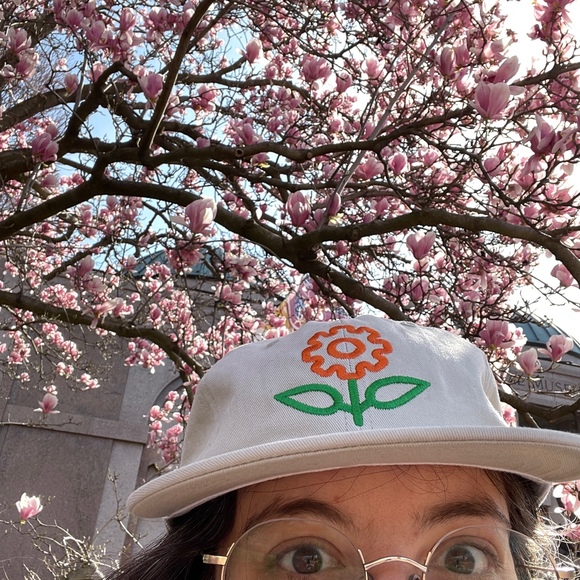 Meet your Posher, Kaitlin - Picture 1 of 1